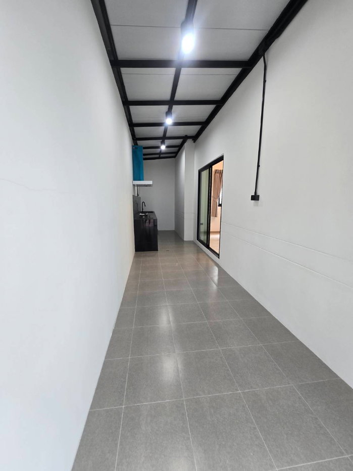 รูป ลดราคา..บ้านแฝดสไตล์บ้านเดี่ยว  รีโนเวทใหม่ หมู่บ้าน พร้อมพัฒน์1 ปัญญาอินทรา คลองสามวา ใกล้ซาฟารีเวิลด์ รถไฟฟ้า - รูปที่ 22/43