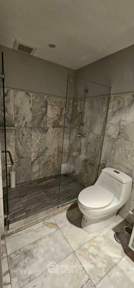 รูป คอนโด 2-ห้องนอน ที่ เออร์บานา หลังสวน คอนโดมิเนียม ใกล้ BTS ราชดำริ (ID 2817232) - รูปที่ 10/12