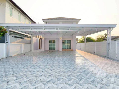 บ้านเดี่ยว ทำเลดี ถนนเมน S-Ville เอสวิลล์ รังสิต-ลำลูกกา คลอง4 ถนนพระองค์เจ้าสาย ไสวประชาราษฎร์ ลำลูกกา ปทุมธานี รีโนเวทใหม่ กว้างมาก