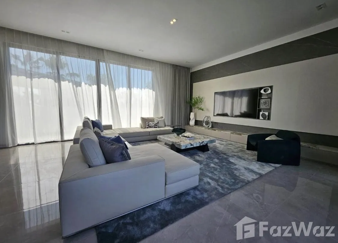 รูป วิลล่าให้เช่า 5 ห้องนอน ในโครงการ กลอรี่ วิลเลจ พัทยา 6194471 - รูปที่ 2/11