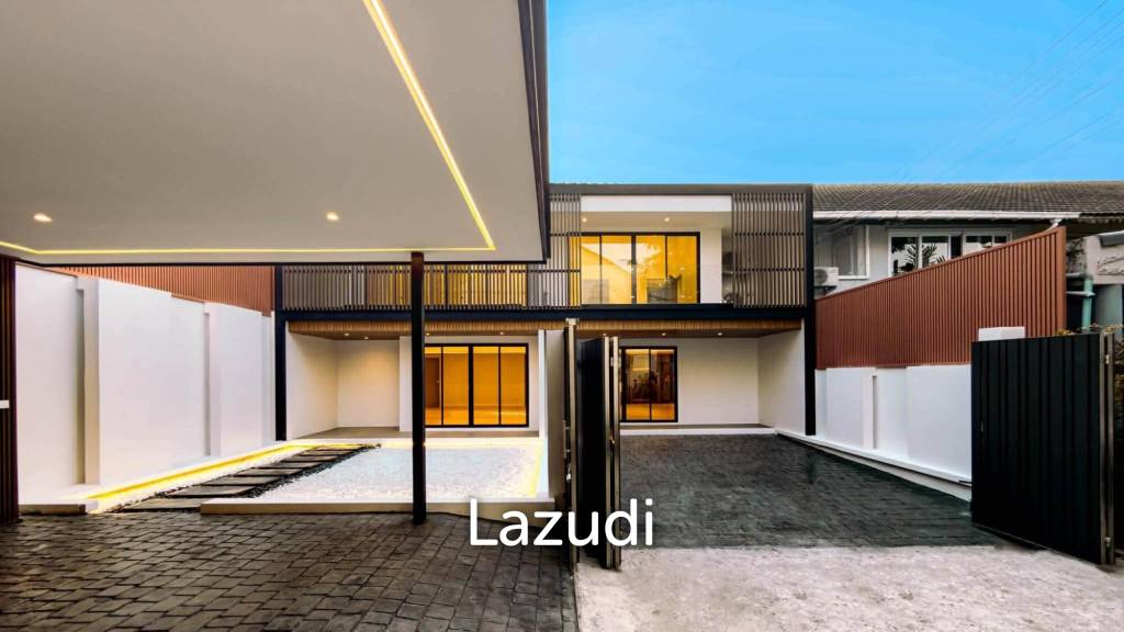picture 4 Bed Detached House For Sale in Sukhumvit 81 - 4/19