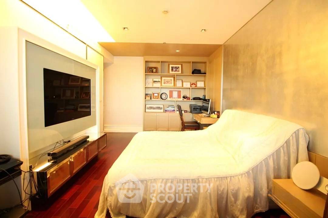 รูป คอนโด 2-ห้องนอน ที่ แอทธินี เรสซิเด้นซ์ ใกล้ BTS เพลินจิต (ID 2817362) - รูปที่ 5/16