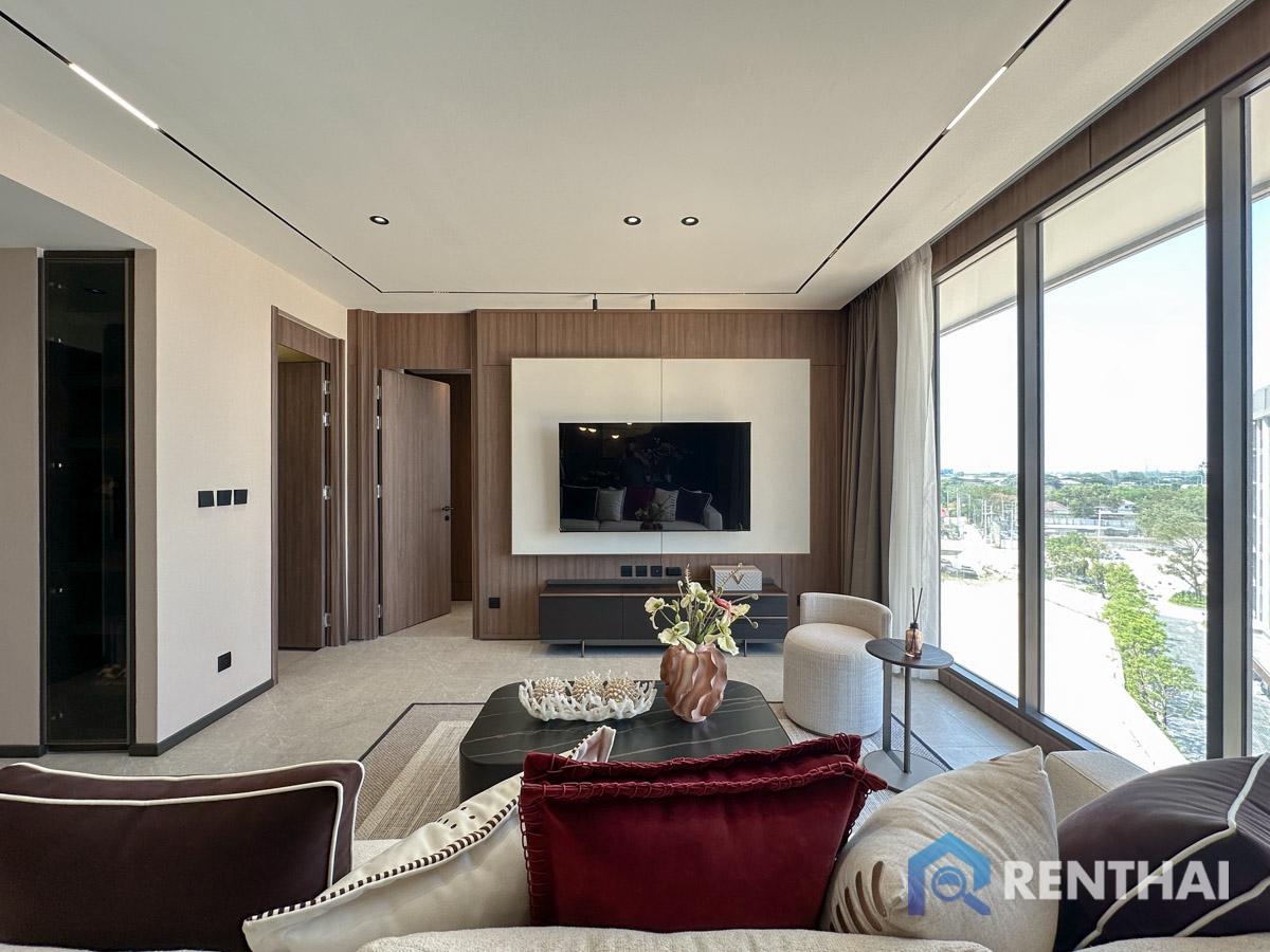 picture Exclusive Luxury Living in private Beachfront condo Pattaya. - 15/25