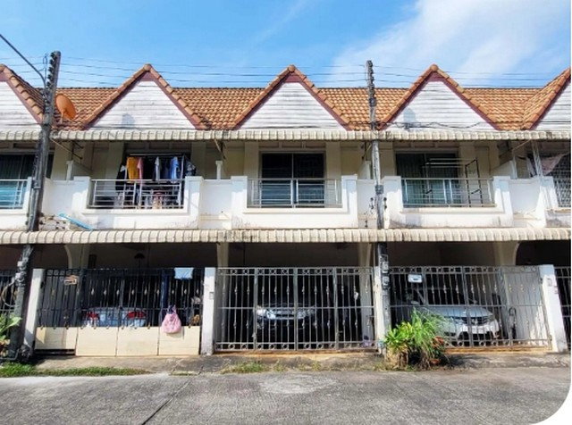 รูป BP00295 ขายทาวน์เฮ้าส์ หมู่บ้าน เจริญศิลป์ ตำบล มะขามเตี้ย อำเภอ เมืองสุราษฎร์ธานี จังหวัด สุราษฎร์ธานี - รูปที่ 5/8