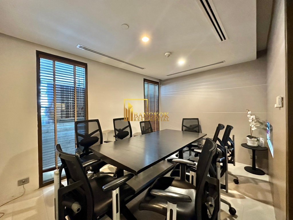 รูป Le Raffine 31 | Exceptional 3 Bedroom Luxury Condo With Pool - BR5785CD - รูปที่ 39/47