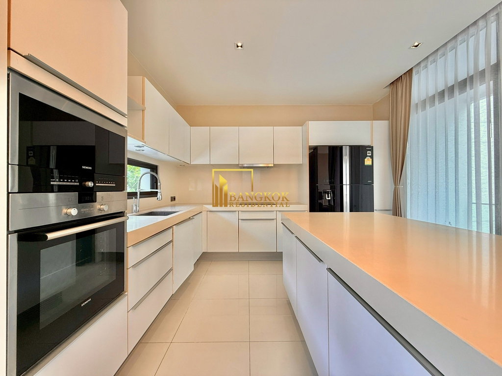 รูป Parc Priva | Beautiful Luxury House For Rent in Ratchada Area - BR27729SH - รูปที่ 18/56