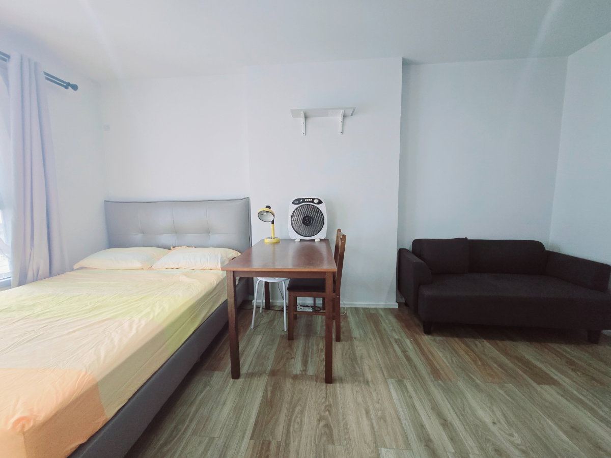 รูป ให้เช่า ISSI condo Suksawat อิซซี่ คอนโด สุขสวัสดิ์ วิวสระว่ายน้ำ โทร 0919494987 มีเครื่องซักผ้า ฟรี wifi - รูปที่ 6/14