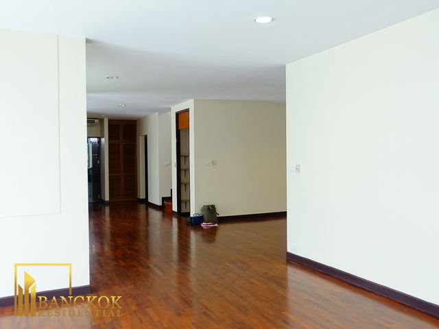 รูป Noble House | 4 Bed House With Private Garden in Thonglor Area - BR10851SH - รูปที่ 2/15