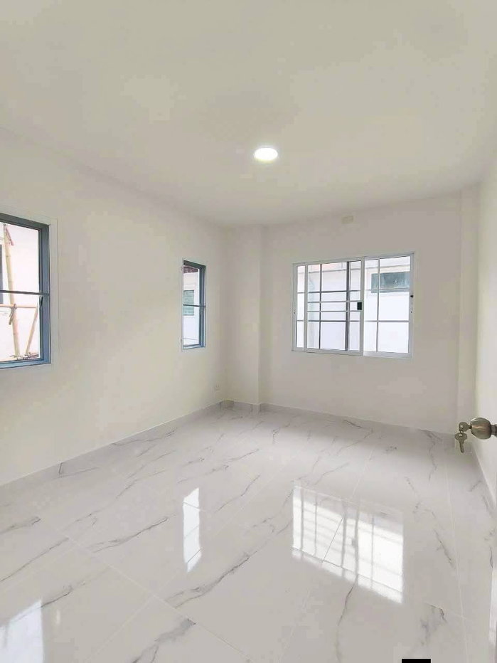 รูป บ้านเดี่ยว ทำเลดี ถนนเมน S-Ville เอสวิลล์ รังสิต-ลำลูกกา คลอง4 ถนนพระองค์เจ้าสาย ไสวประชาราษฎร์ ลำลูกกา ปทุมธานี รีโนเวทใหม่ กว้างมาก - รูปที่ 14/19