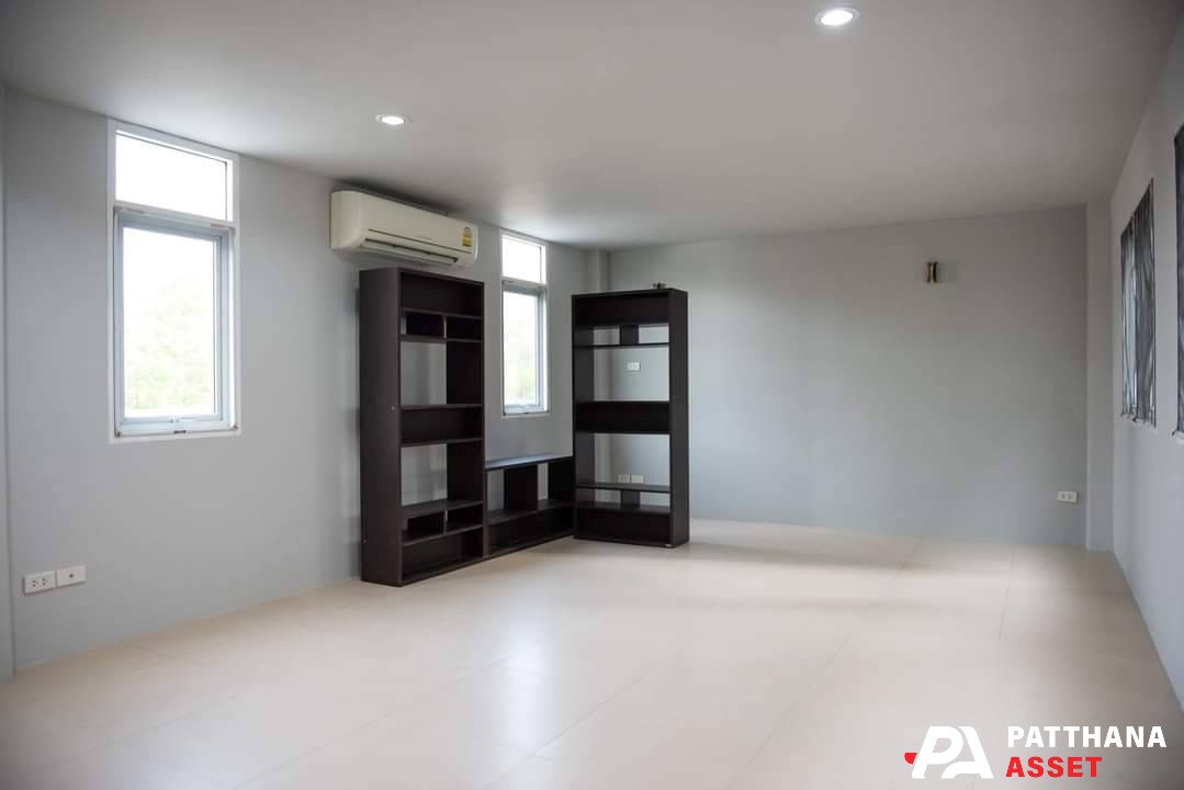 รูป บ้านเดี่ยว 3ชั้น 3ห้องนอน ให้เช่า ทำเลทองหล่อ สุขุมวิท49 ใกล้สมิติเวช เหมาะทั้งอยู่เองและ Home Office - รูปที่ 11/25