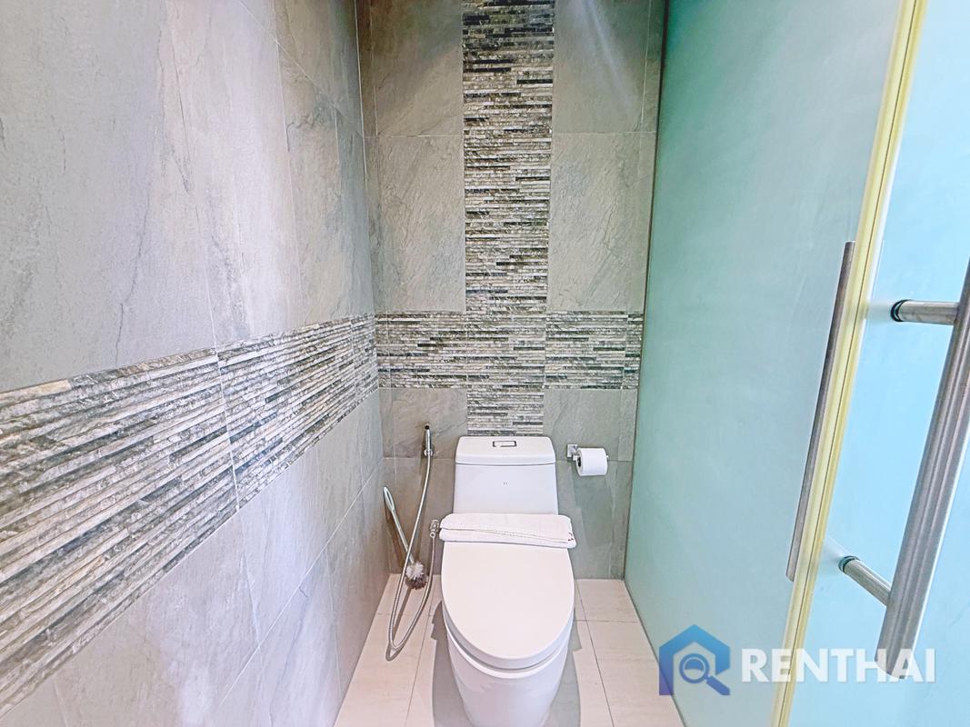 picture Studio condo for sale at The Sands Condominium - 11/21
