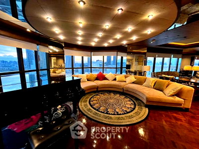 Condos for rent : 2-BR Condo at Nusa State Tower Condominium near BTS Saphan Taksin (ID 2816055)