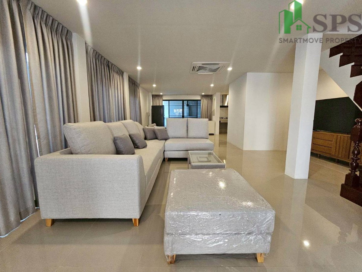 รูป ให้เช่า Townhouse หลังมุม สุขุมวิท 72 ใกล้บีทีเอสแบริ่ง (SPSP653) - รูปที่ 4/19