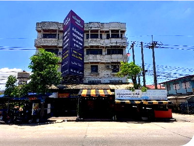 Shophouses for sale Porto Chino Shopping Mall : FOR SALE  COMMERCIAL BUILDING PROPERTY  3186000 BAHT.