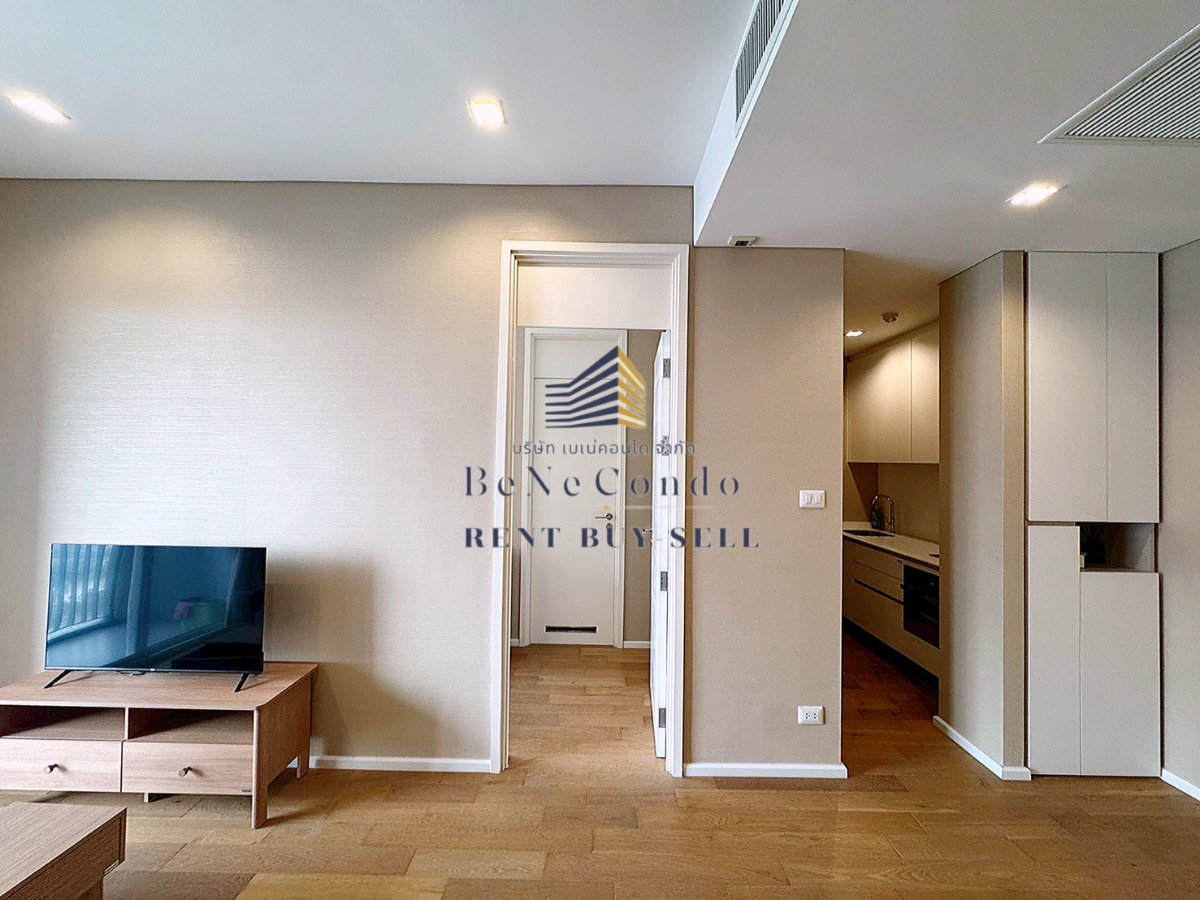 picture *** Condo for rent: The Saint Residences *** - 4/8