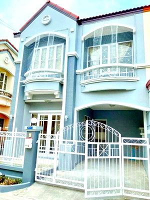 เช่าทาวน์โฮม นครปฐม : ทาวน์โฮม 2 ชั้น หัวมุม 3นอน 2น้ำ 37ตร.วา. 300 ตร.ม.กระทุ่มล้ม บางกระทึก ใกล้ เดอะโฟร์ธ สาย4 500 ม. ใกล้ตลาดศาลายา 900 ม. ปิ่นเกล้า