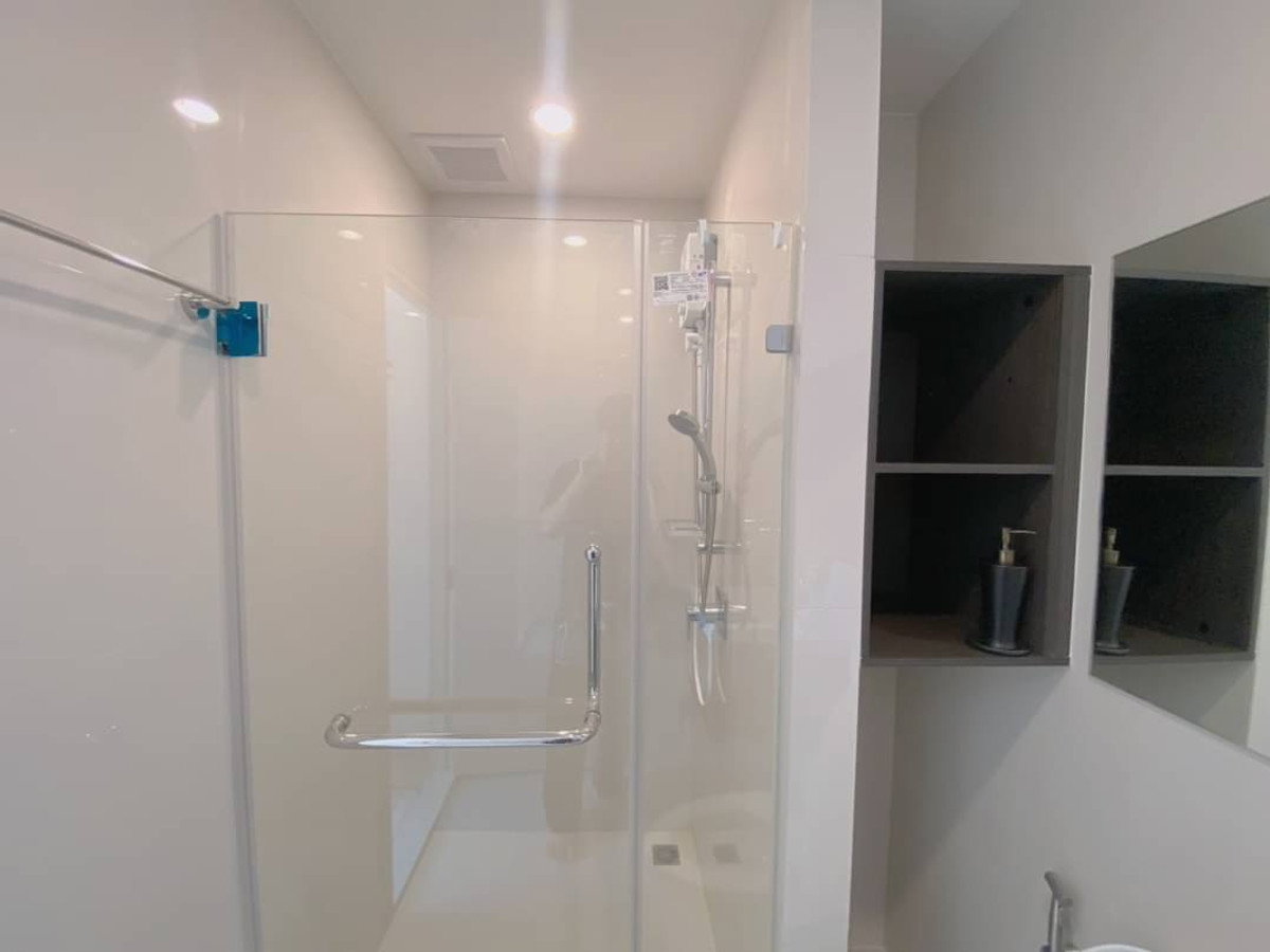 รูป ให้เช่าห้องเหนือลาดพร้าว ใกล้สถานีรถไฟฟ้าลาดพร้าว ตกแต่งครบครัน พร้อมเข้าอยู่ได้ทันที ห้องอบอุ่นสบาย เหมาะสำหรับคนโสดหรือคู่รัก! - รูปที่ 5/7