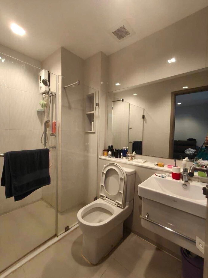รูป  Life Asoke - Rama 9 ห้องสวย ราคาดี สอบถามเพิ่มเติมได้ที่ Line @condorental - รูปที่ 7/8