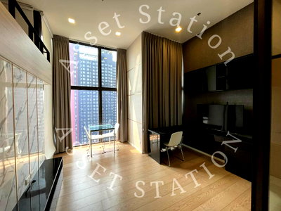 คอนโดให้เช่า : 🏙️💎 ให้เช่า Chewathai Residence Asoke ชั้นสูงวิวเมือง เฟอร์ครบ พื้นที่กว้าง 🏢 | MRT พระราม 9