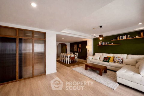รูปภาพ 3-BR Condo at Ruamjai Heights Condominium near ARL Makkasan (ID 2738864)