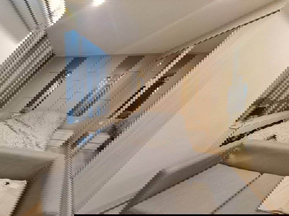 รูป 🎈#MT2604_119 🎈💥ด่วน💥ว่างชัวร์ รีบคลิก ก่อนหลุดมือ‼️ 𝗙𝗼𝗿 𝗥𝗲𝗻𝘁4️⃣2️⃣ k.🔥 #ใกล้MRTศูนย์วัฒนธรรม  คอนโด   โนเบิลรีวอลฟ์รัชดา    - รูปที่ 5/9