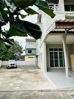 🔥Townhome for sale, near MRT Nopparat Station🔥 Baan Kesara Classic Home Serithai (Baan Kesara Classic Home)