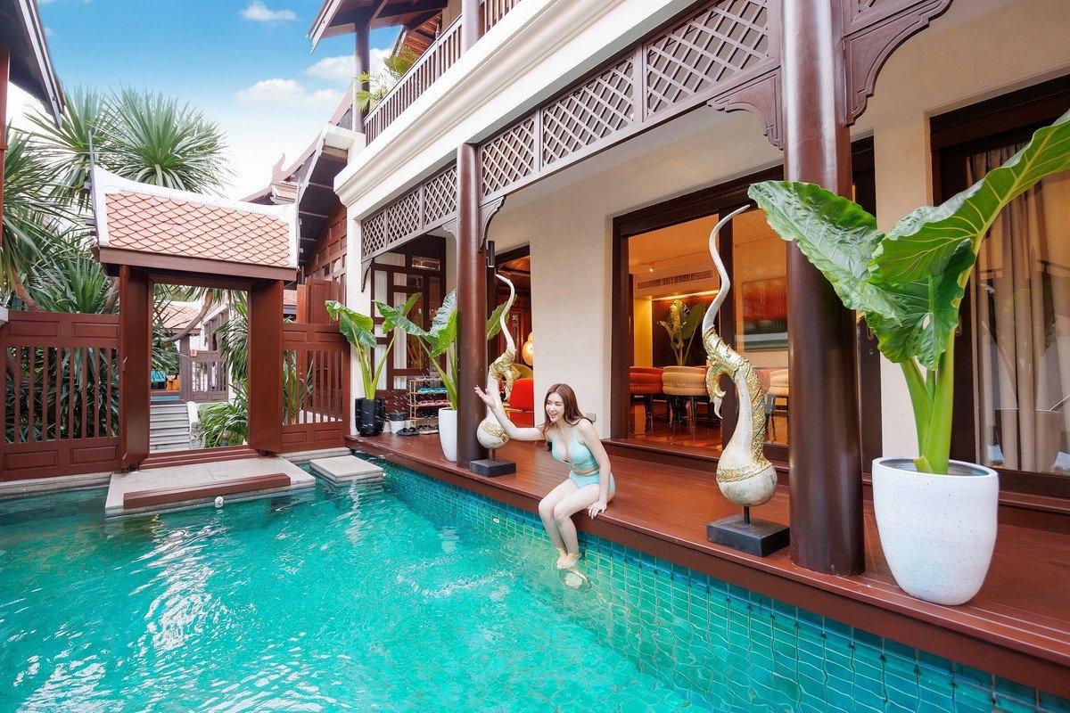 รูป เช่าบ้าน เอกมัย มีสระว่ายน้ำในตัว - รูปที่ 1/17