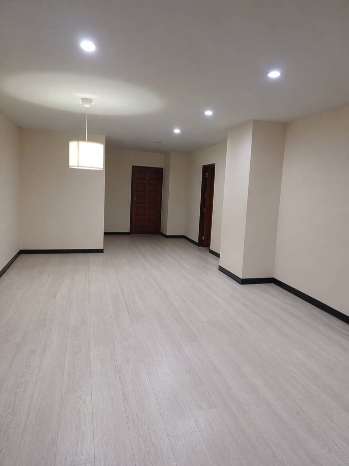 รูป ขายห้องเปล่าสภาพดี ทำเลทอง ราคาถูก ใกล้ ARL และ MRT สายสีเหลือง สถานีหัวหมาก และม.แสตมฟอร์ด @ บลิซ คอนโดมิเนียม พระราม 9-หัวหมาก - รูปที่ 2/8