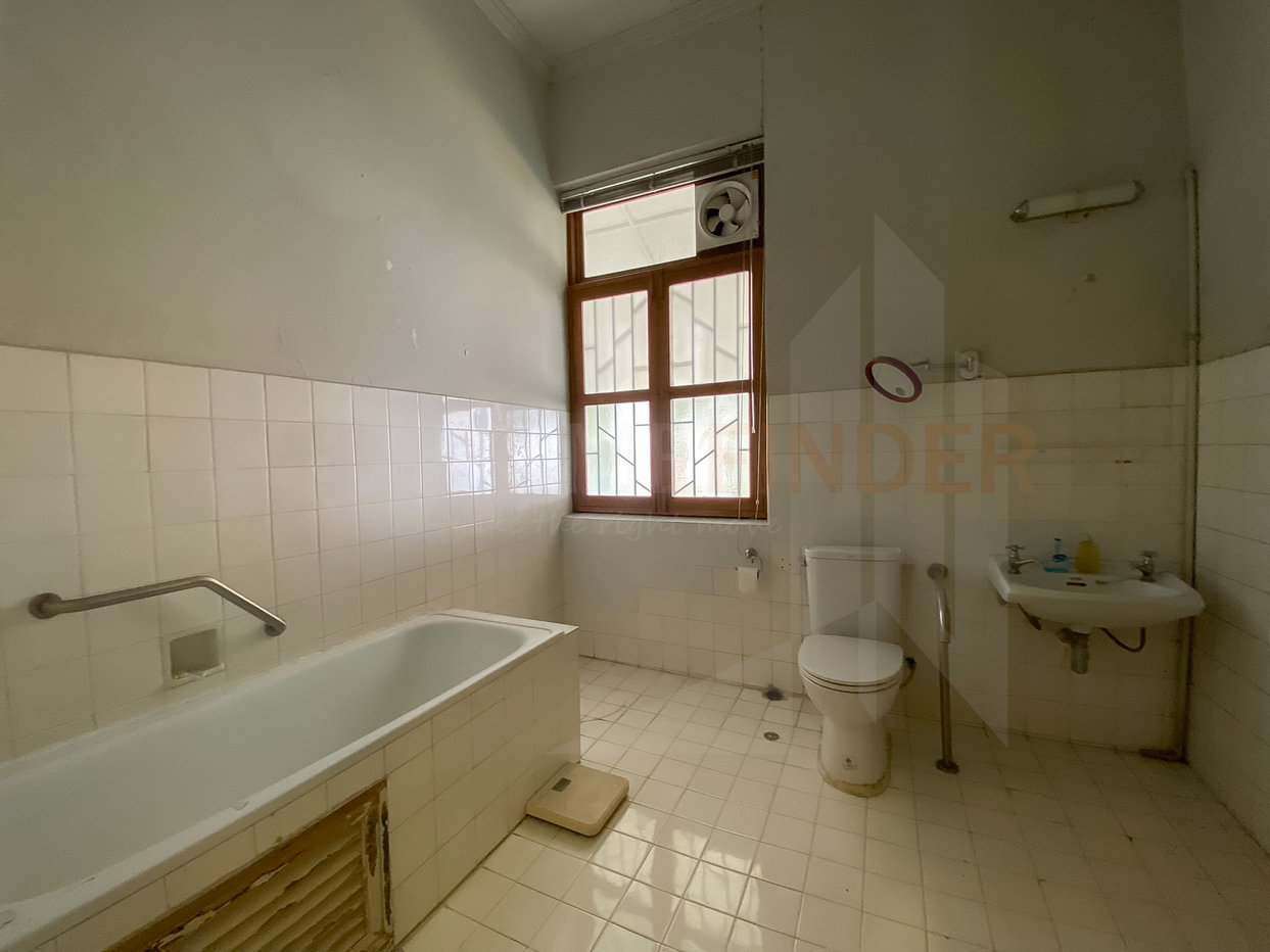 รูป Chidlom – Ploenchit Land studio, for sale - รูปที่ 18/55