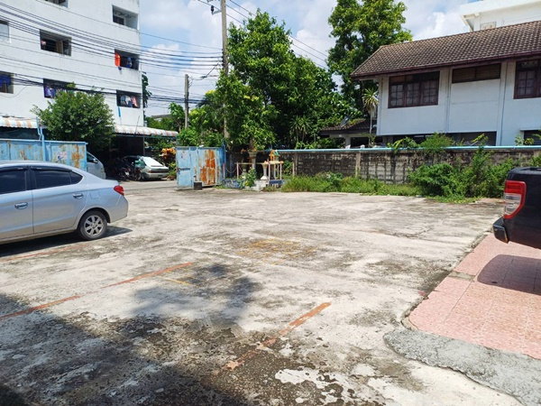 รูป ขายที่ดิน 150 ตรว. ซอยลาซาล 26 สุขุมวิท 105 (ใกล้ BTS แบริ่ง) แขวงบางนา เขตพระโขนง - รูปที่ 2/7