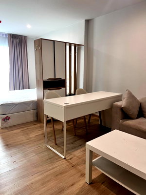 คอนโดให้เช่า : P-146255 ห้องสตูดิโอสุดคุ้ม! ไรย์ ตลาดพลู ใกล้ BTS ตลาดพลู เพียง 5 นาที! 10,000 บาท | Line Id: @easythaihome | 085-592-2897