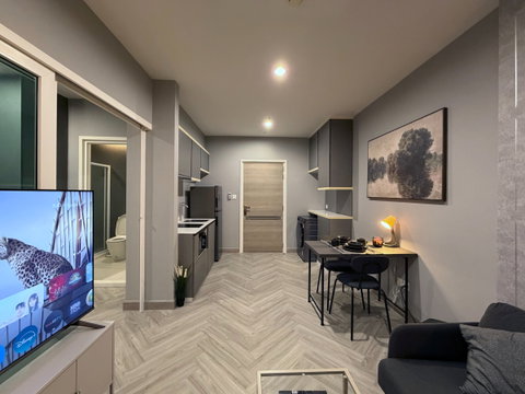 🔥ขายด่วน! The Key Sathorn-Charoenraj เดอะ คีย์ สาทร-เจริญราษฎร์  ชั้น 20  สไตล์ Modern Minimal พร้อมเครื่องใช้ไฟฟ้าใหม่ครบชุด✅   
