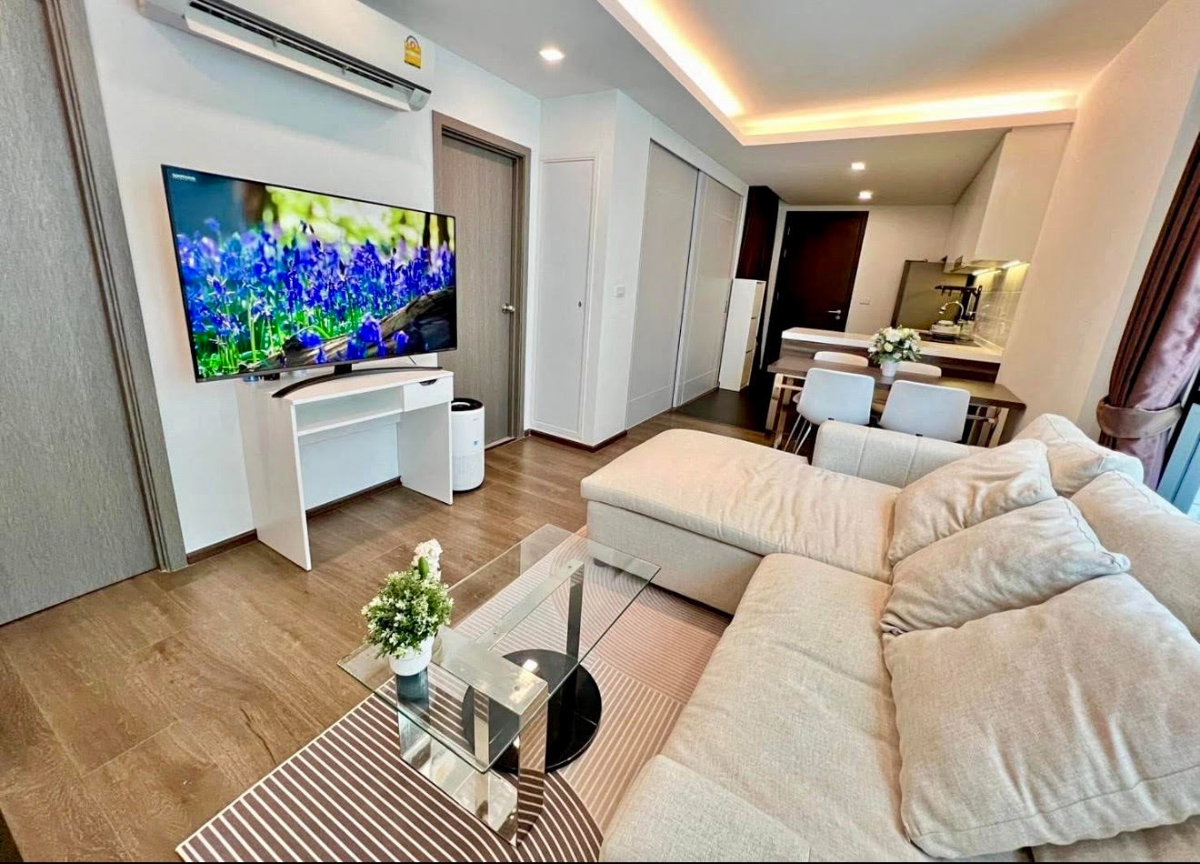 รูป code : H268 ว่างแล้ว!! คอนโดให้เช่า เดอะ รีมาร์คเคเบิล ศูนย์วิจัย 2 | ใกล้ RCA ทองหล่อ ห้องมุม 2 ห้องนอน ทำเลพรีเมียม พร้อมเข้าอยู่ 1/4/69 นี้ - รูปที่ 2/13