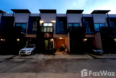 Townhouses for sale Surat Thani : 3 BR Townhome – Replay Condo, Bangrak, Koh Samui 6199949