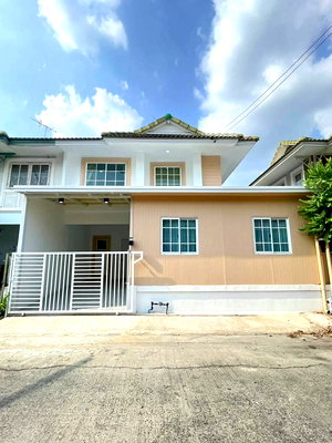 Townhouses for sale Khlong Luang Pathumthani : FA-113/Beautiful renovated house for sale, prime location, Khlong 3 | Pruksa Village 13 (Rangsit-Khlong Luang)