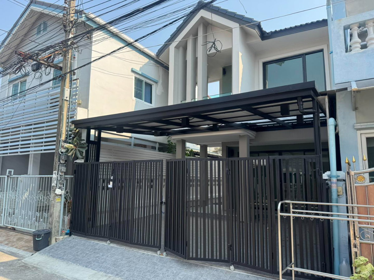 รูป 🏡✨ ขายทาวน์เฮาส์ 2 ชั้น เกษตร-นวมินทร์ ✨🏡 💰 3.29 ล้าน ฟรีโอน  📍 ซอยประเสริฐมนูกิจ  บึงกุ่ม - รูปที่ 2/34