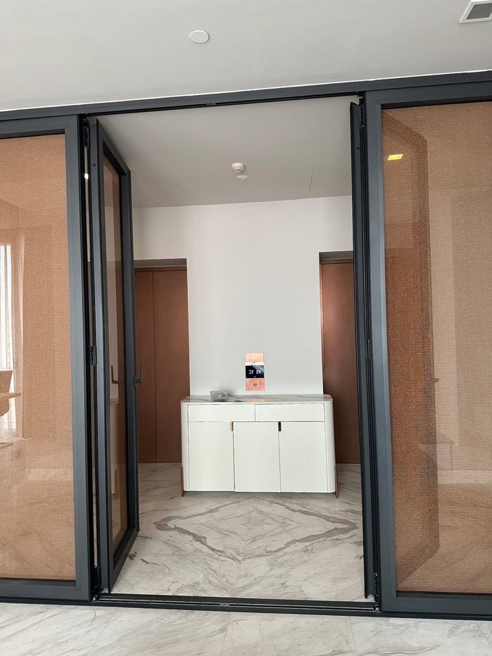 รูป LTH15065 – Luxury Condo Prime Location for Rent Thonglor | City Lifestyle Best Value | Near BTS Thonglor | 125,000 THB | คอนโดให้เช่า ทองหล่อ ทำเลดี ไลฟ์สไตล์เมือง คุ้มค่า ใกล้ BTS ทองหล่อ - รูปที่ 3/6