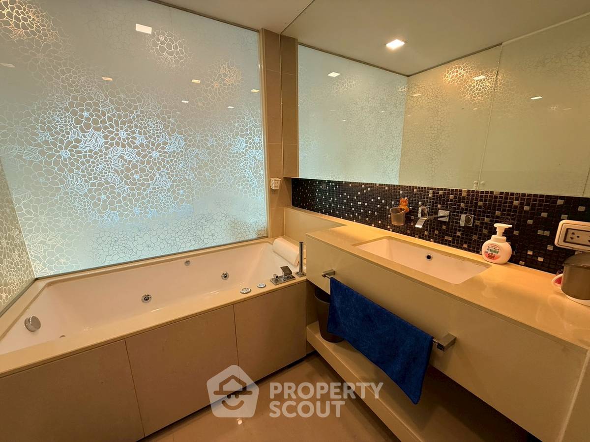 รูป คอนโด 1-ห้องนอน ที่ ดิ แอดเดรส สาทร ใกล้ BTS เซนต์หลุยส์ (ID 560908) - รูปที่ 19/21
