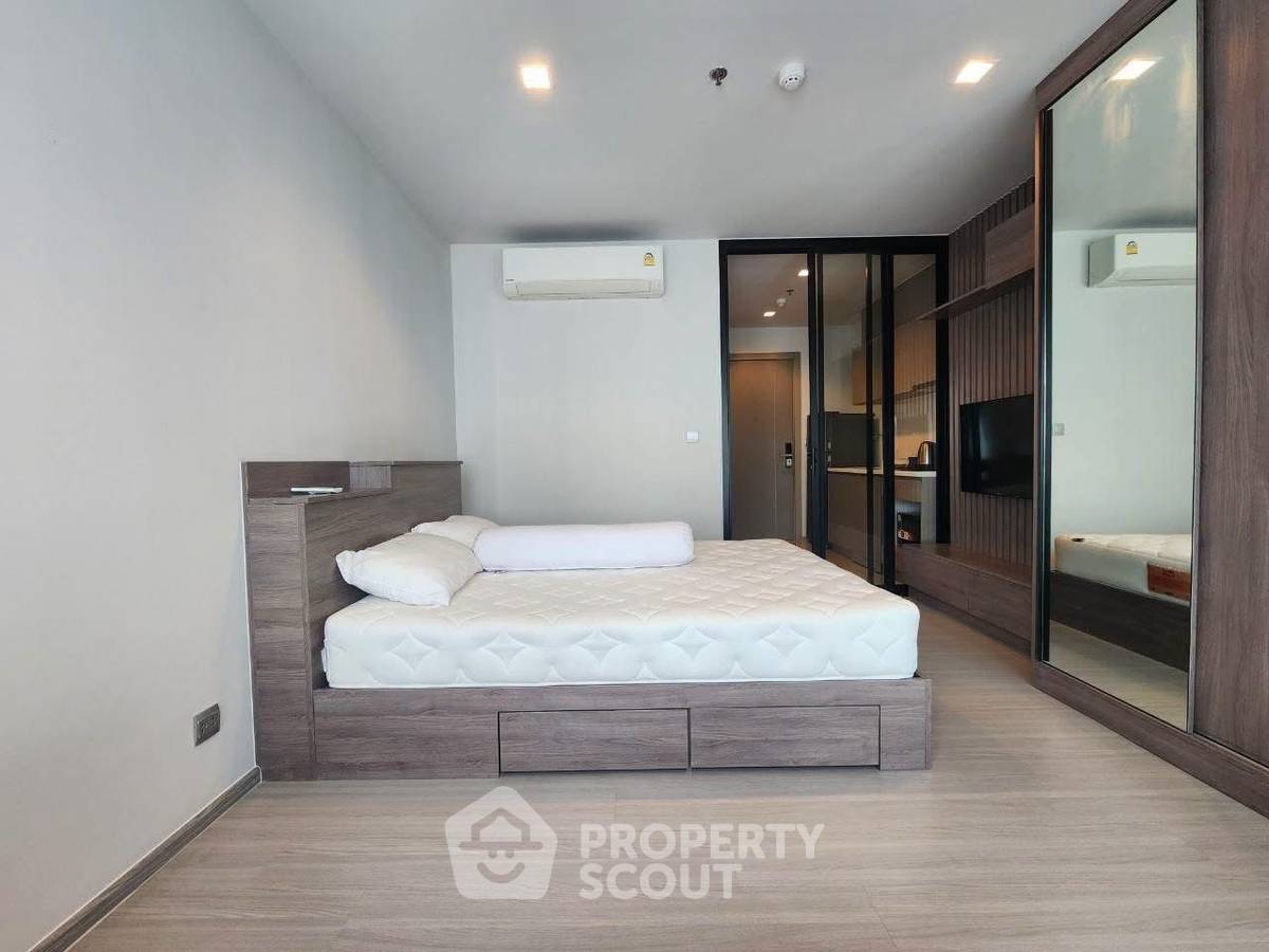 รูป คอนโด 1-ห้องนอน ที่ ไลฟ์ อโศก - พระราม 9 ใกล้ MRT พระราม 9 (ID 2817158) - รูปที่ 1/7