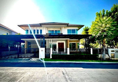 เช่าบ้านเดี่ยว ถนนกรุงเทพ-ชลบุรี มอเตอร์เวย์ : HR3413ให้เช่าบ้านหรูแปลงมุม Grand Bangkok Boulevard พระราม 9-ศรีนครินทร์  ติดโรงเรียนนานาชาติเวลลิงตัน (Wellington College)