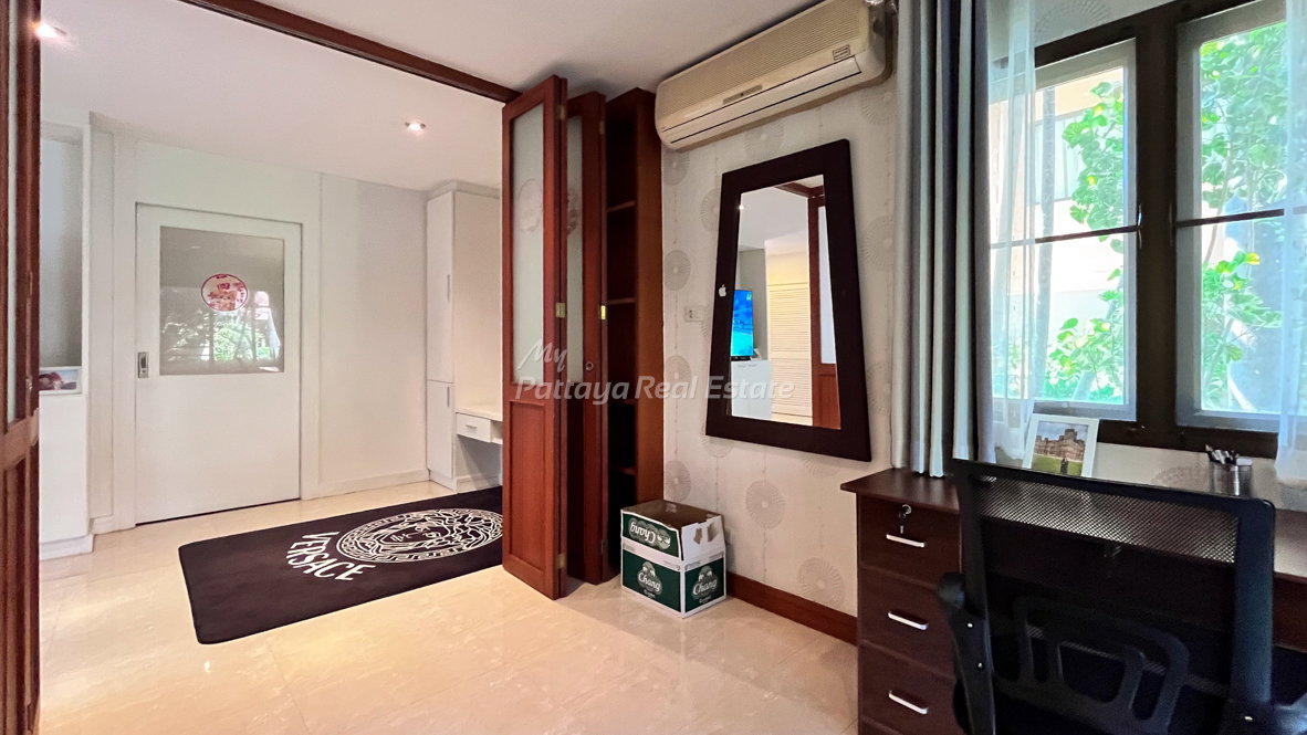 picture 🛏️ 1 Bed - 🛁 1 Bath - 🏙️ Pool View - 🇹🇭 COMPANY name - 🏢 Thabali Condominium Pattaya - Ref: TBL12 - 10/18