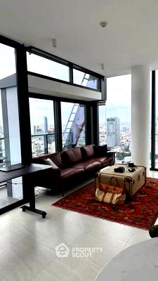 Condos for sale Bangkok : 2-BR Condo at Tait Sathorn 12 near BTS Saint Louis (ID 2810938)