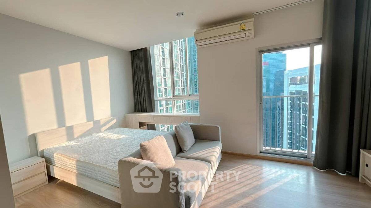 picture 2-BR 53 Sqm On 21st Floor At Noble Revolve Ratchada, 200m To MRT (ID 2818618) - 2/8