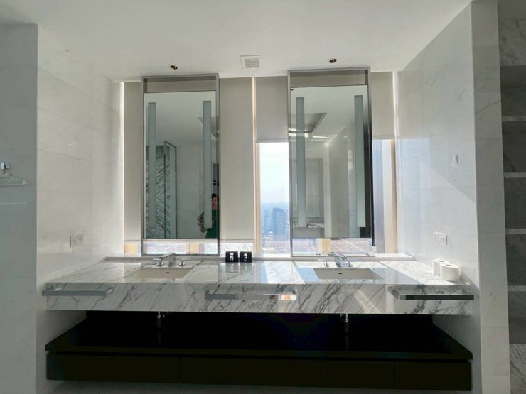 รูป For rent 📌 Four Seasons Private Residence  📌 4 bedrooms 700,000/month  - รูปที่ 8/9