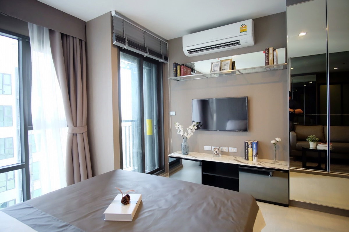 รูป คอนโดให้เช่า Rhythm สุขุมวิท 36-38 (ราคาพิเศษ!!!) ใกล้ BTS ทองหล่อ - รูปที่ 2/7