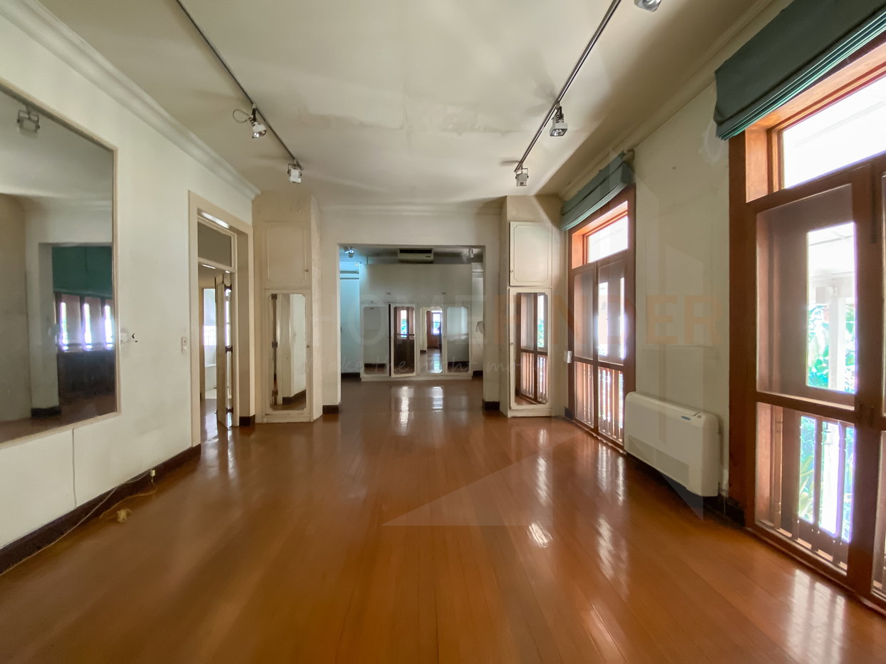 รูป Chidlom – Ploenchit Land studio, for sale - รูปที่ 21/55