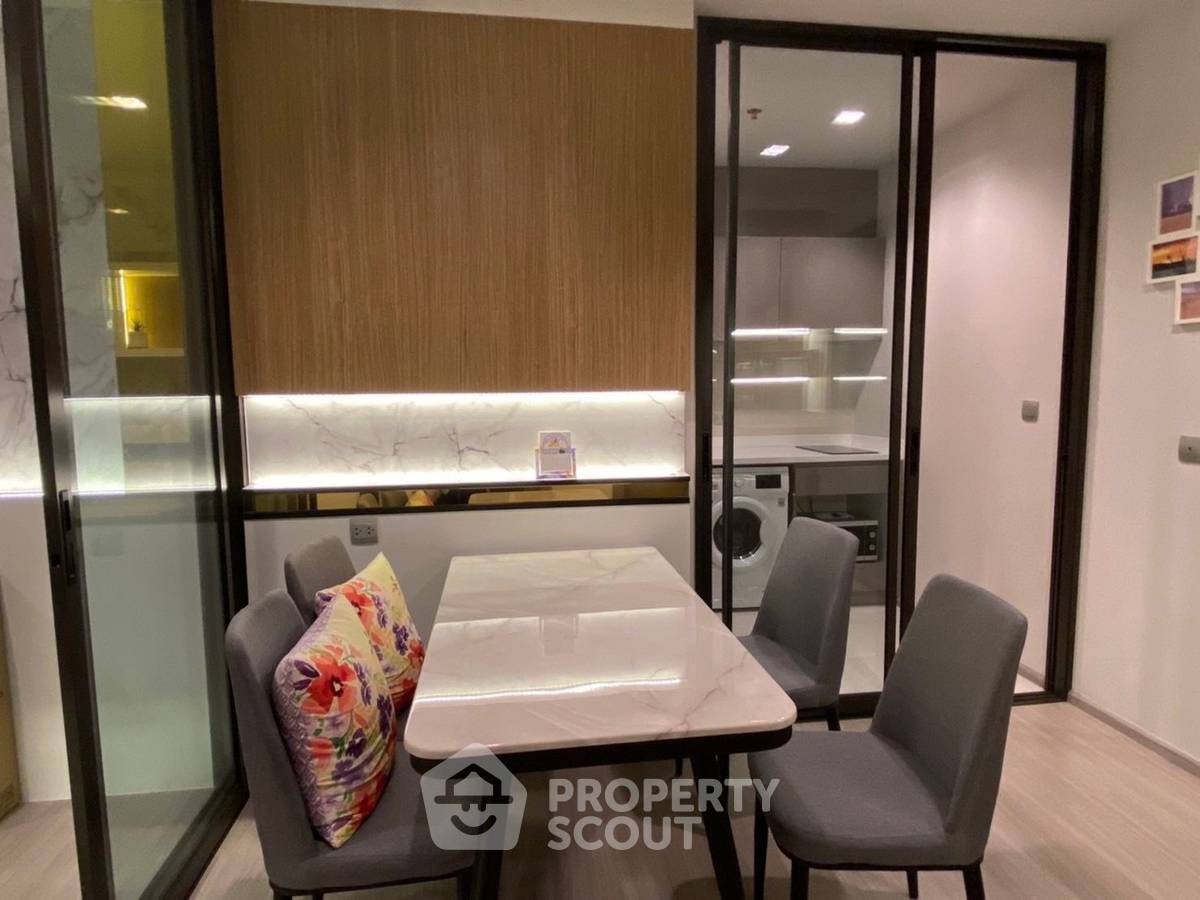 รูป คอนโด 1-ห้องนอน ที่ ไลฟ์ อโศก - พระราม 9 ใกล้ MRT พระราม 9 (ID 2816459) - รูปที่ 3/10