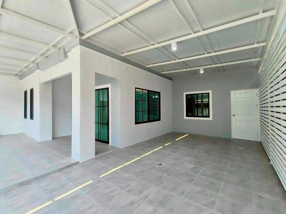 รูป ขายบ้านแฝด 2 ชั้น #บ้านผ่อนตรง หมู่บ้านพฤกษา 13 คลองสาม | พื้นที่กว้าง 5 ห้องนอน เหมาะสำหรับครอบครัวใหญ่ - รูปที่ 4/20