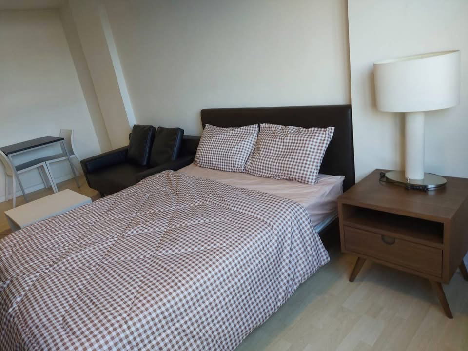 รูป 🎯🎯ดีคอนโด รามอินทรา🎯🎯  วิวริมสระว่ายน้ำทิศเหนือ (วิวสวยที่สุดในโครงการ) มีรถไฟฟ้าสายสีชมพูผ่านหน้าโครงการ - รูปที่ 4/12