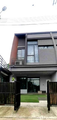 Townhouses for rent Bangkok : Verve Rama 9 6201378